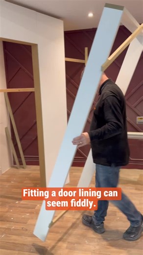 Fitting a door lining? Here’s the step-by-step guide so it sits straight and your door closes properly ✅ Don’t skip Step 3 - this makes sure your lining is perfectly square and ready for your new door🚪 If you haven’t ordered your lining yet, check out our video on how to measure up (linked) Save this for when you’re doing yours! | Skirting 4 U