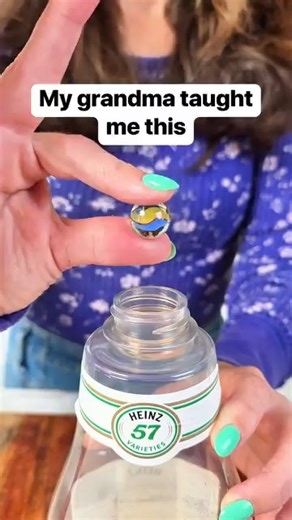 Simple homemade butter I use a marble to help churn my homemade butter mix. Always clean materials before use and make sure to remove the marble before eating. This original video was produced by Network Media LLC, and Liz & Jeff. #butter #cream #homemade #marble | Home Hacks & Easy Snacks