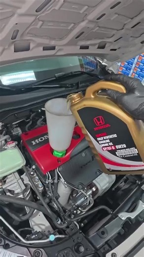 Honda Civic Typer FL5: Essential Engine Maintenance Tips