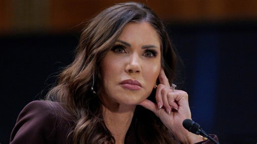 Jarring photos of Kristi Noem's thin lips before fillers