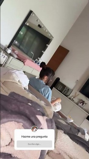 HASME UNA PREGUNTA JESSI URIBE Y PAOLA JARA CON EMILIA 🩷🥰#Colombia #popular #viral #amor #bendicion