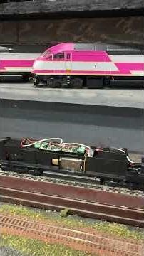 Walthers, scaletrain motor and drives, rebuild with esu sound board with capacitors here we go!