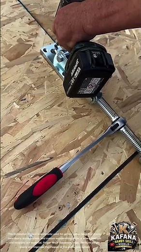 Heavy-Duty Gate Hinge Installation | Professional Woodworking & Hardware Assembly DIY