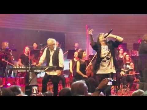 Foreigner & 21st Century Symphony Orchestra & Chorus live KKL - Lucerne Switzerland