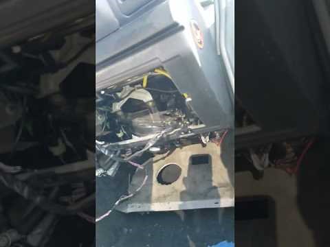 Land rover Discovery 2 Heater core run down.