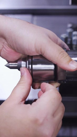 Advanced 9-Axis CNC Machine Setup for Titan 814 Machining