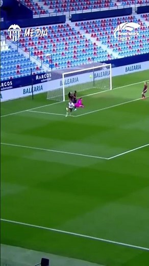 Gol de Macarena Portales ante el Levante UD #adnvcf