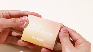UCANBE Cream Dual Blush for Cheeks: Lightweight Buildable Highlighter and Blush Palette - Smooth Natural Makeup Blush - Long-lasting All-day Face Contour Blush（01#Lemonade)