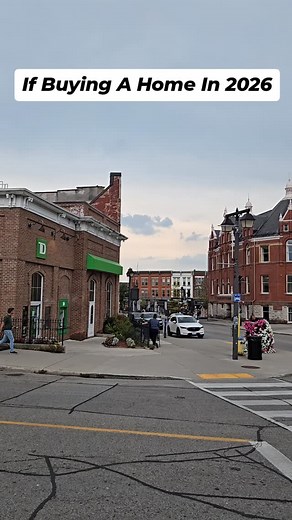 Buying a home isn’t just about your mortgage payment! Lenders calculate your eligibility using a minimum monthly heating cost and only 50% of condo fees (if applicable), but the actual costs of homeownership go far beyond that. Here’s what lenders don’t factor in: ✅ Home Insurance – A must-have for protecting your investment. ✅ Utilities (Hydro, Water, Heating, etc.) – Costs that vary based on usage and home type. ✅ Maintenance & Repairs – Older homes and condos with high maintenance fees can su