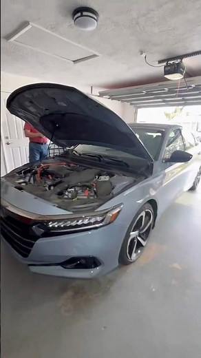 Honda Accord Hybrid Electrical Failure? It’s Just the 12V Battery!