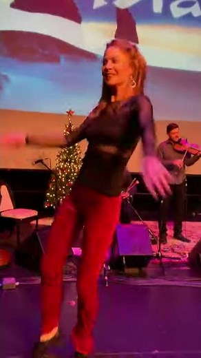 Cara Butler, Irish Step Dancing, at 8th Step Lúnasa concert