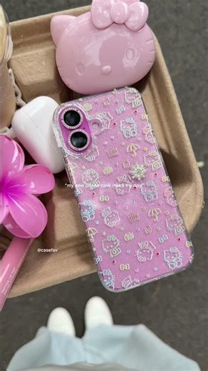 Love my new glitter hello kitty phone case!!😍✨ #hellokitty #phonecase