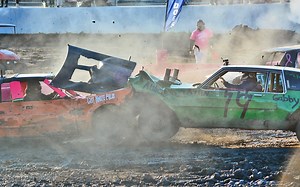 Ring in the new year with some wreckage! End 2019 with a head-on view from (of course) #19 Tom "Brickman" Lewis against Orange Crush from Round 5 in October. | Team Demolition Derby
