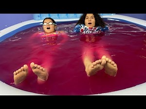 Last To Leave the RED Slime Pool wins $10,000