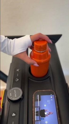 Run & Watch at Home 🏃‍♀️📺 | YESOUL T3S Treadmill Experience