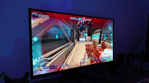 Gaming on the Gigabyte AORUS FO27Q3 OLED gaming monitor