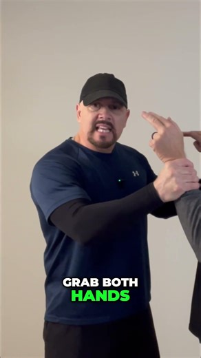 STUPID Self-Defense Instructors: Why Trapping Hands is DANGEROUS!