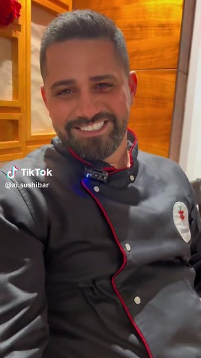 Traditional ways are sometimes special... #AiSushi #Sushi #Food #explore #fyp