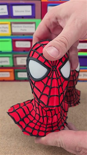 3D Printed Spider-Man Bust on the Snapmaker U1 and the Bambu Lab H2S