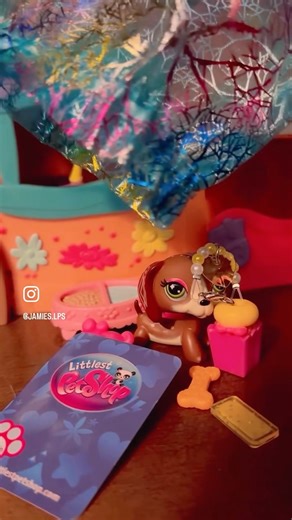 LPS Package! Thanks sm bestie! #asmrunboxing #lps #littlestpetshop #asmr #unboxing