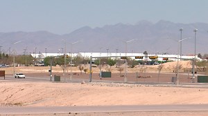 Nearly 1,000 jobs tied to Fort Bliss migrant shelters are available