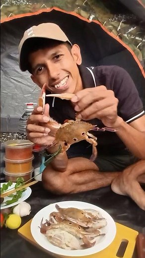 #spicyfood #amazing #seafood #how to 🧑‍🍳 cook crabs 🦀 #shortvideo