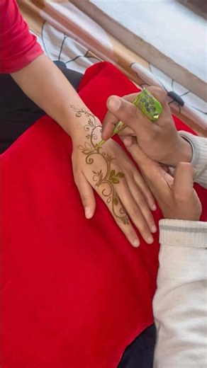 Easy Hennna Design ✨🩷 #shorts #art #trending #shortsfeed