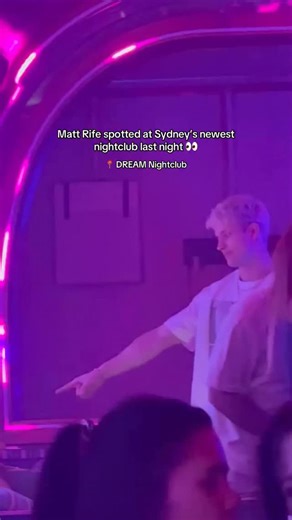 American comedian spotted at Sydney’s newest nightclub - DREAM Nightclub last night 👀 | Bondi Lines
