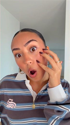 Mia has a WOODEN FACE 🪵😳 100K LIKES FOR THE BTS 🎥
