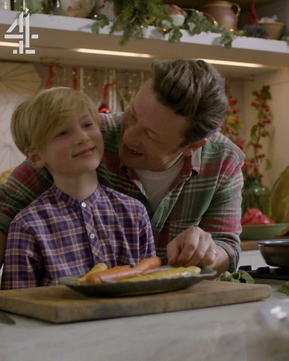 TOMORROW NIGHT 8pm Channel 4...you don't want to miss Jamie's Easy Christmas Countdown! jamieol.com/JamiesEasyChristmasCountdown | Jamie Oliver