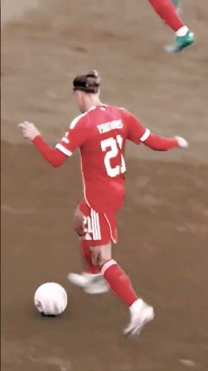 The Ultimate Guide to Soccer Footwork: 3 Drills You Can't Miss!