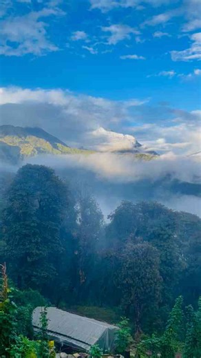 Breathtaking Mountain Views in a Serene Morning Setting