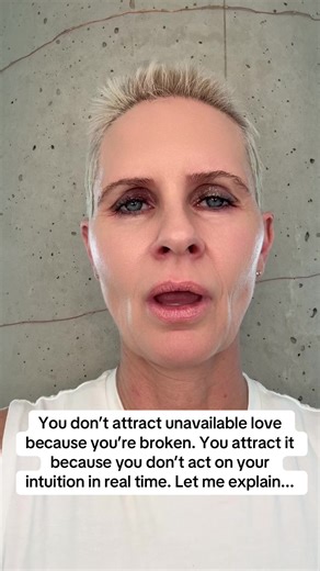You don’t attract unavailable love because you’re broken. You attract it because you don’t act on your intuition in real time. You feel it. The slight shift. The subtle inconsistency. The comment that doesn’t land. Your body tightens. Something goes alert. And instead of addressing it... You laugh. You minimize. You tell yourself you’re overthinking. You preserve the vibe. Not because you’re weak. Because you have a skill gap. Two skills, specifically 👇 Confrontation tolerance... The ability to