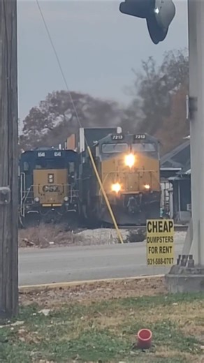 ❄️ Tullahoma depot. CSX & NS locos.