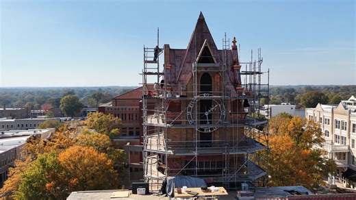 Our beautiful County seat. The scaffolding comes down of the historic courthouse this week. Main Street scaffolding will remain until work on the clock tower is completed. 🔍 Did you catch a glimpse of the tree? 🎄 . . . #andersonsc | Anderson County, S.C.