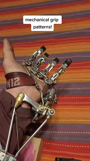 Innovative Mechanical Prosthetic Hand with 6 Grip Patterns