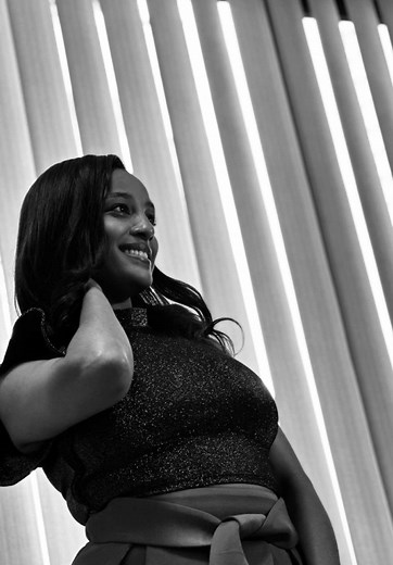 Maya's Journey to Becoming a Professional Photo Model