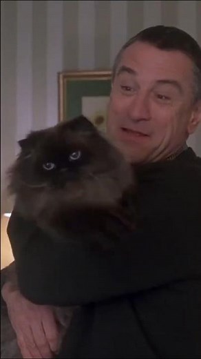 Meet The Parents: Jack Byrnes presents Jinx, the show-stealing cat! 🐱👋✨