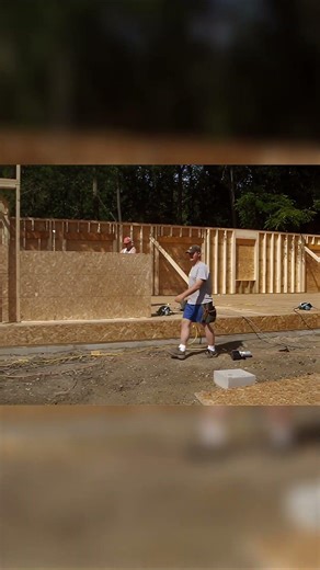 On the Job Site: Standing Wall Panels with Precision Framing
