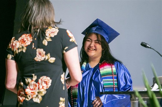 The Colorado program offering up to $10,000 to aspiring teachers is accepting applications