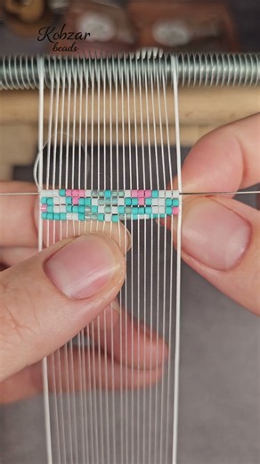 Tiny Beads, Big Calm. Loombeading for beginners.