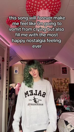 love me like outerspace/carry on @5 Seconds of Summer #5secondsofsummer #5sos #outerspacecarryon #poppunk #emo #alt #alttok #alttiktok #foryoupage #foryou #fyp