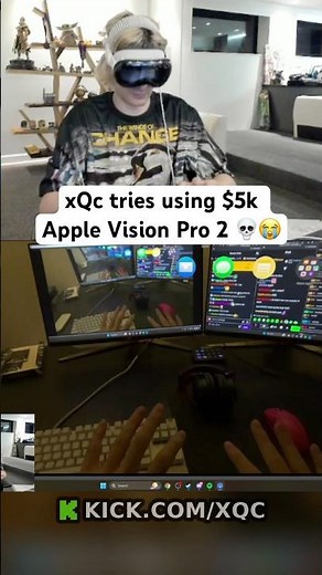 xQc Tries USING Apple Vision Pro 2 😭 #xqc #apple #vr