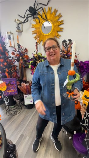 Starting tomorrow ALL Halloween & select ribbon (full rolls) will be 75% OFF this week only! Don’t miss out on this big sale✨💕 | Anna's Additions