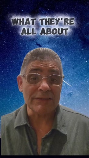 Reading Hearts This reel dives into how your heart defines who you are and how to resignate real transformation. For your free FFL self-hypnosis recording: go to www.go-under.com/better-life-choices #heart #identity #mindset #ffl | Jason Gobeli