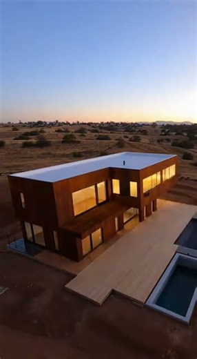 From Clay to Corten Steel: 10-Second Architectural Transformation Time-Lapse