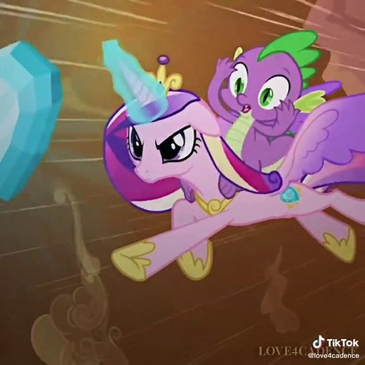 Princess Cadence Edit: Heartwarming MLP Moments