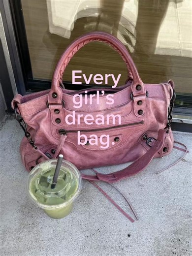 Balenciaga City Bag Review: Why This Is the Best Bag Ever