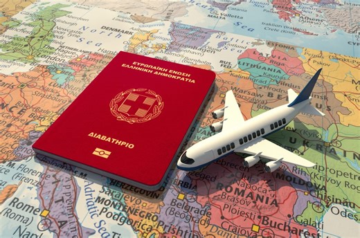 Χωρίς νέα ταυτότητα... δεν έχει διαβατήριο: Η ημερομηνία σταθμός για ταξίδια σου - ΤΑ ΝΕΑ