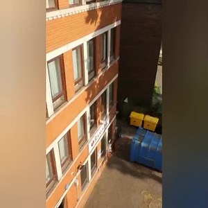Hotel #Quarantine in #London. Video#2... #traveldiaries2021 #ukcovid19 #quarintinelife #pakistantouk #uktraveller #Pakistan #london | Tauseeq Haider